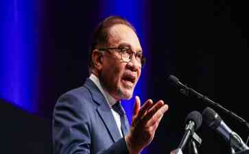  马来西亚总理安瓦尔呼吁理解对华政策